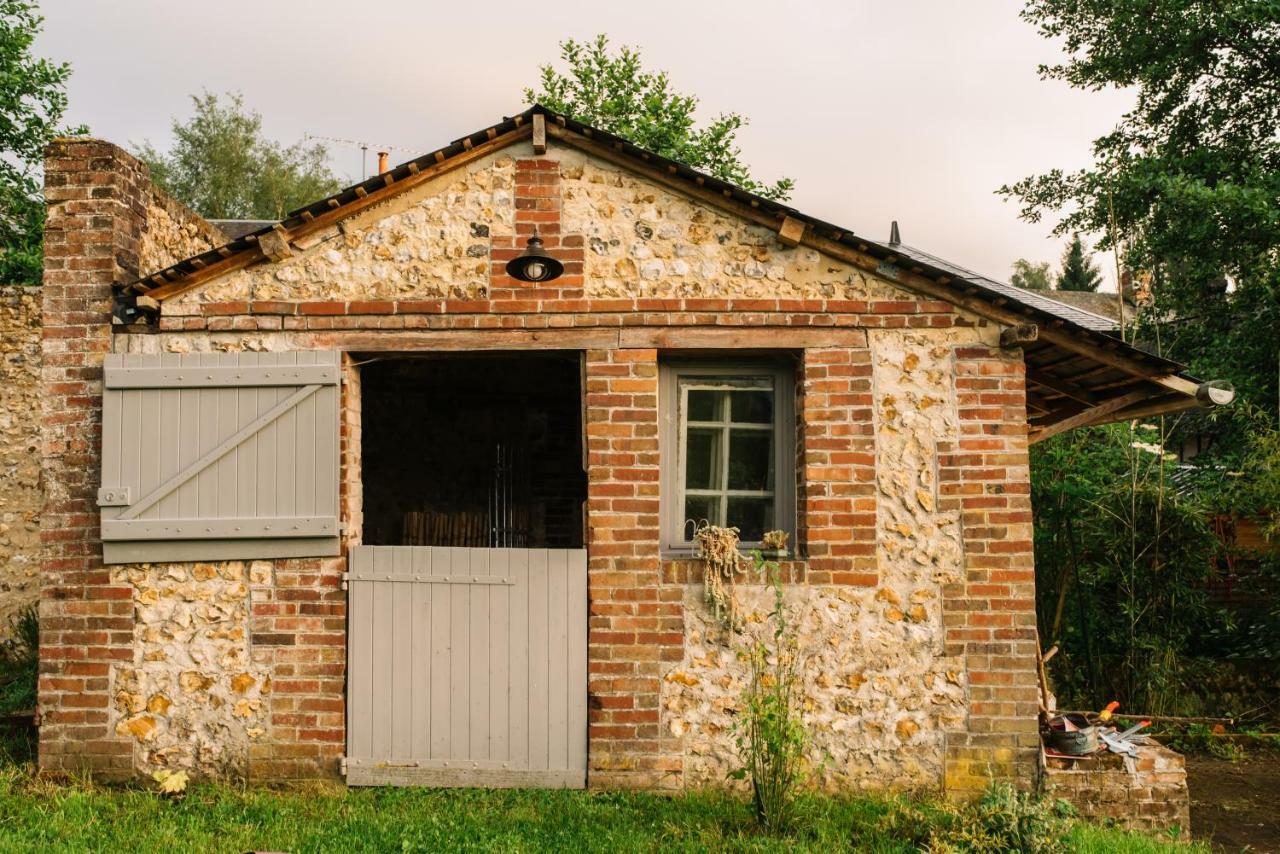 Le Pre Dore Bed & Breakfast Bonneville-la-Louvet Exterior photo